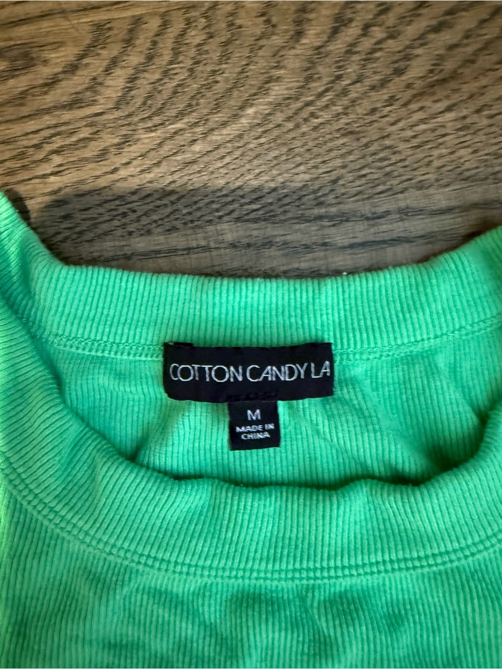 Green Ribbed Tank Top Cropped - Picture 2 of 3